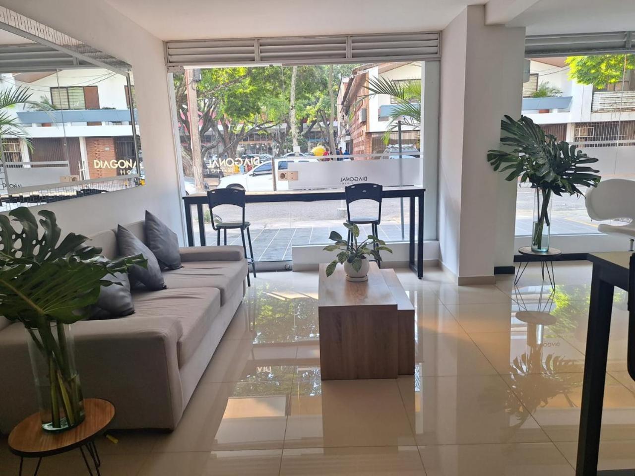 Diagonal Chipichape Hotel Cali
